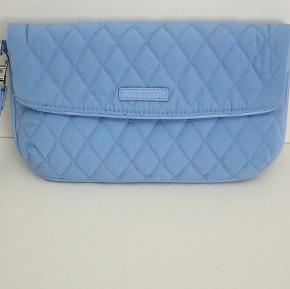 NWT Vera Bradley Folded Flap Wrislet - Picture 1 of 4